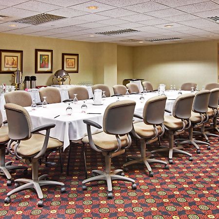 Holiday Inn Memphis-University Of Memphis, An Ihg Hotel מראה חיצוני תמונה