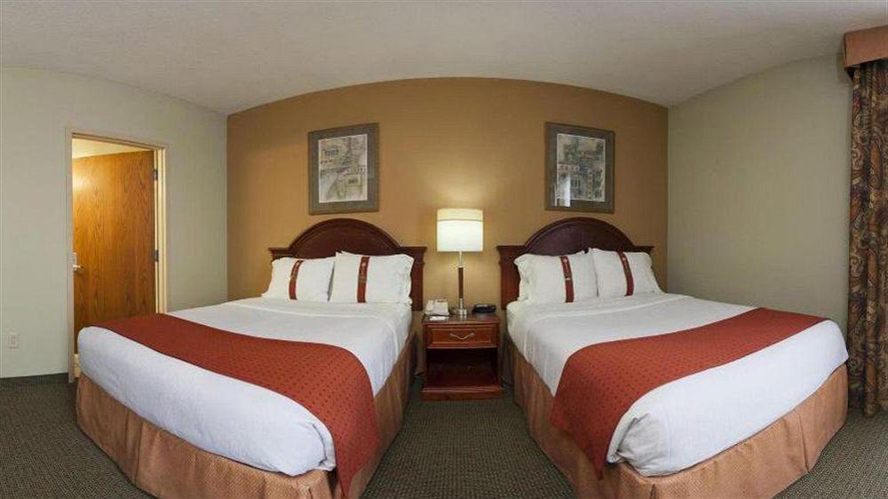 Holiday Inn Memphis-University Of Memphis By Ihg מראה חיצוני תמונה