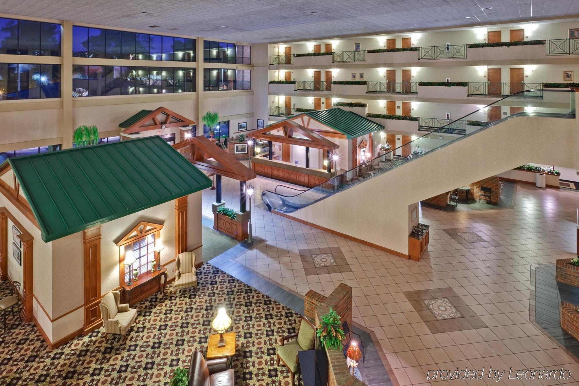 Holiday Inn Memphis-University Of Memphis By Ihg מראה חיצוני תמונה